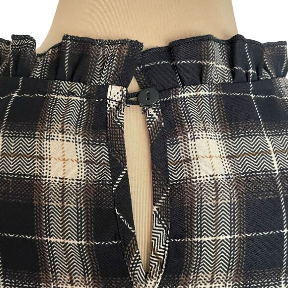 Suzanne Betro Black Tan Plaid Top MED Smocked Bodice Ruffled Peplum Peasant Boho - Picture 7 of 10